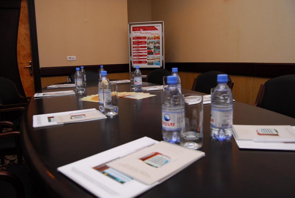 Grand Hotel Victory Актау Екстер'єр фото Meeting room