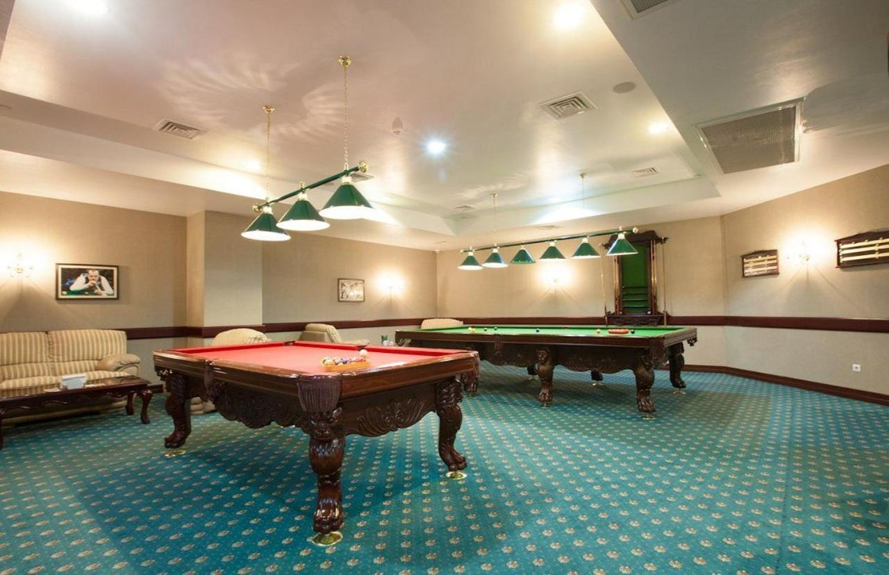 Grand Hotel Victory Актау Екстер'єр фото Billiard room